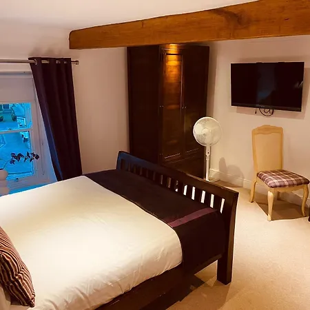 The Pennine 3*