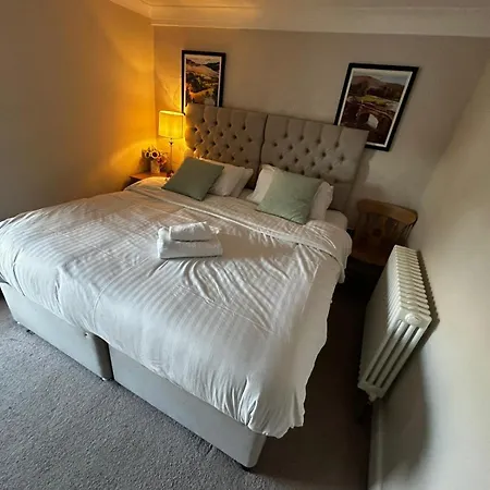 Hotel The Pennine 3*