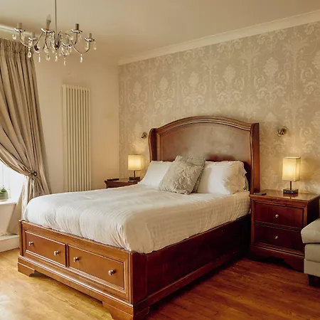 The Pennine 3*