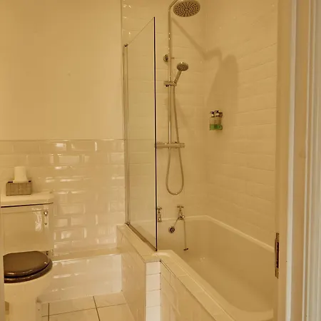 Otel The Pennine 3*